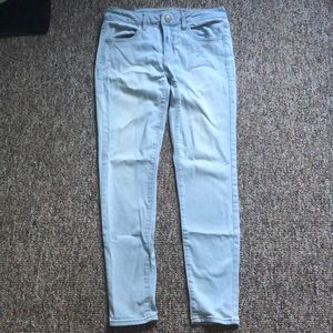 American Eagle Women’s  Light Wash Jeans